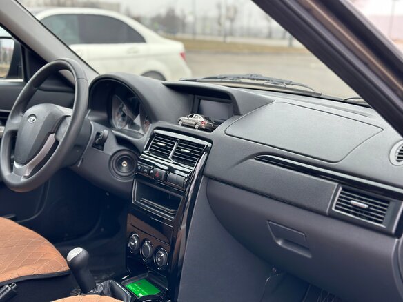 2014 Lada (ВАЗ) Priora I Рестайлинг, коричневый, 810000 рублей - вид 9