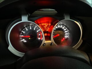 2014 Nissan Juke I, серый, 980000 рублей, вид 5