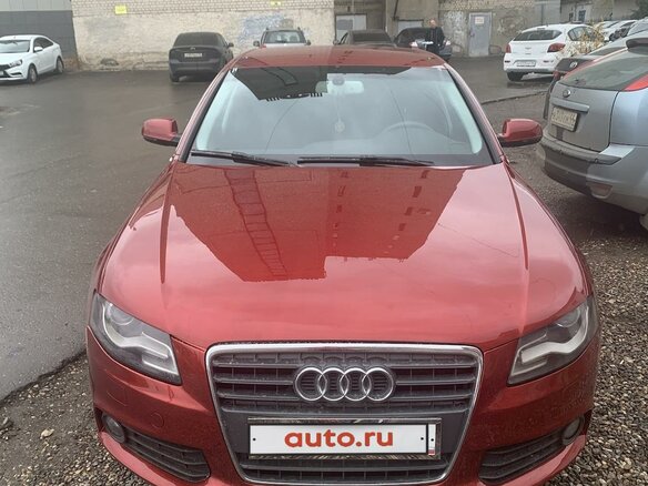 2009 Audi A4 IV (B8), красный, 1300000 рублей - вид 2