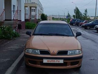 2000 Mitsubishi Carisma I Рестайлинг, золотистый, 400000 рублей, вид 1