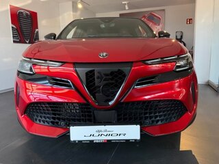 2026 Alfa Romeo Junior, красный, 4187516 рублей, вид 2