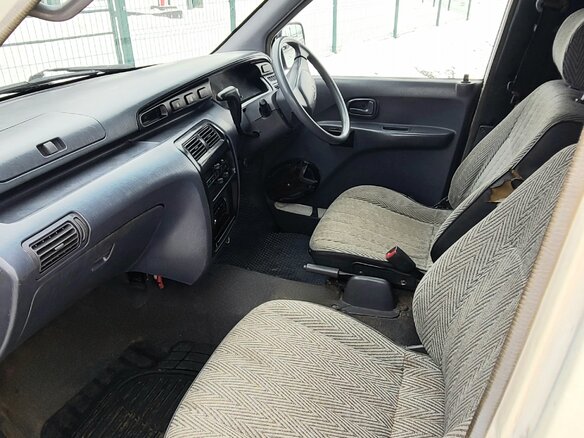 1997 Toyota Town Ace III, белый, 535000 рублей - вид 6