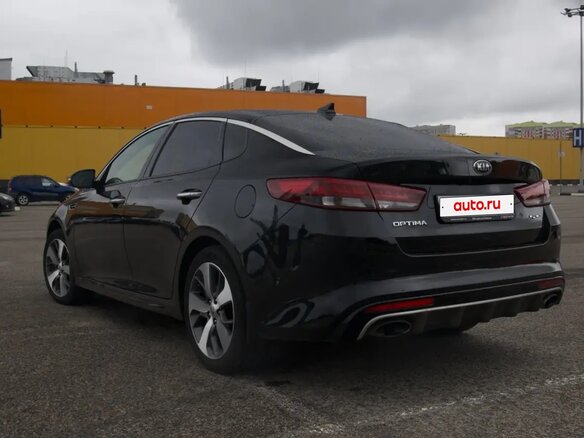 2017 Kia Optima IV, чёрный, 1700000 рублей - вид 4