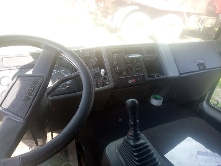 1998 Volvo FL, белый, 1140000 рублей, вид 5