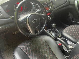 2011 Kia Cerato Koup II, серый, 650000 рублей, вид 2