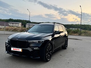 2020 BMW X7 40i I (G07), чёрный, 7550000 рублей, вид 1