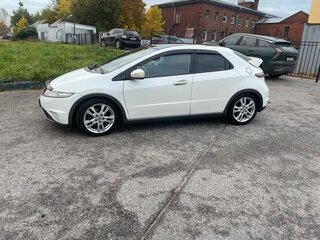 2011 Honda Civic VIII Рестайлинг, белый, 1150000 рублей, вид 5