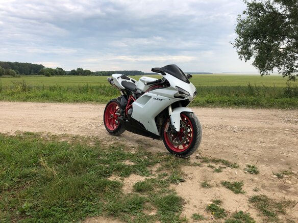 2013 Ducati 848, белый - вид 6