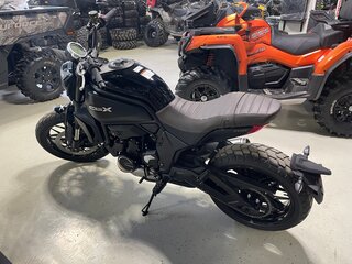2024 CFMoto 700CL-X Heritage, чёрный, 669000 рублей, вид 4