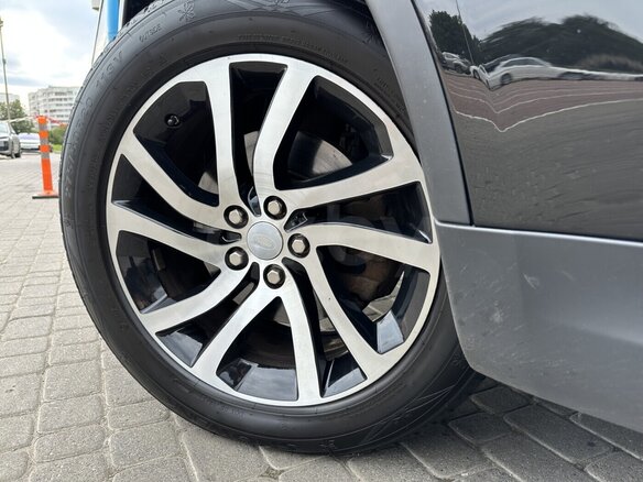 2018 Land Rover Discovery V, чёрный, 3278956 рублей - вид 23