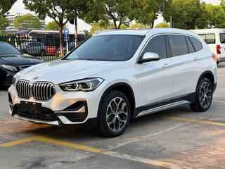 2022 BMW X1 Long 20Li sDrive II (F48) Рестайлинг, белый, 1800000 рублей, вид 3