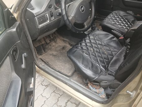 2011 Daewoo Nexia I Рестайлинг, бежевый, 125000 рублей, вид 3