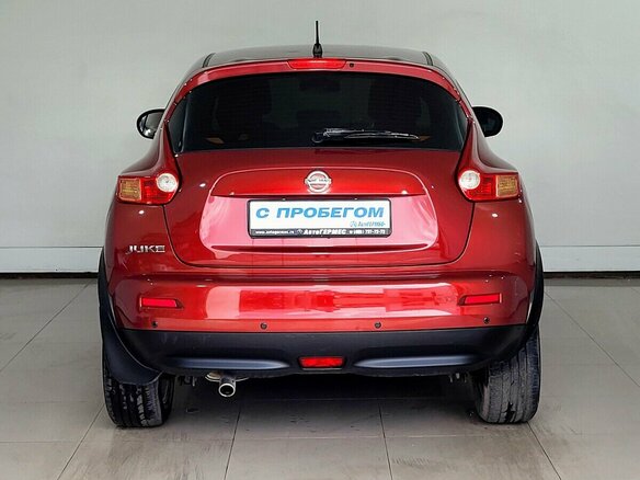 2013 Nissan Juke I, красный, 880000 рублей - вид 2
