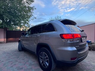 2020 Jeep Grand Cherokee IV (WK2) Рестайлинг, серый, 4500000 рублей, вид 5