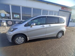2008 Honda Freed I, серый, 999999 рублей, вид 3