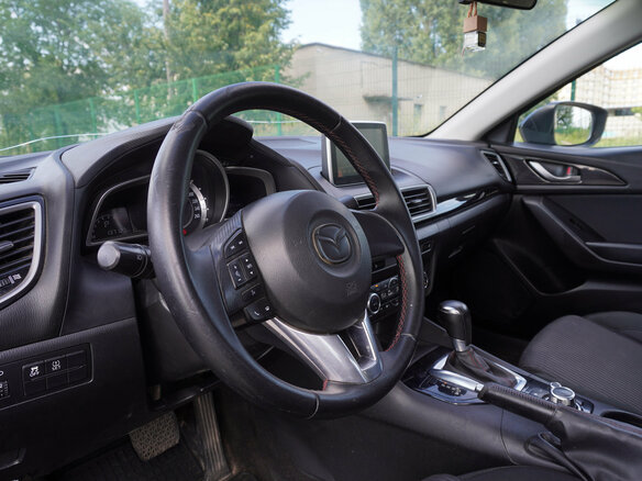 2014 Mazda 3 III (BM), синий, 1105000 рублей - вид 10