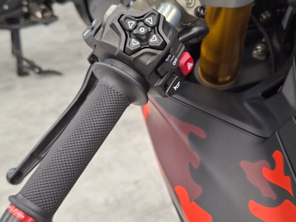 2026 Ducati Panigale V2, красный, 2900000 рублей - вид 9