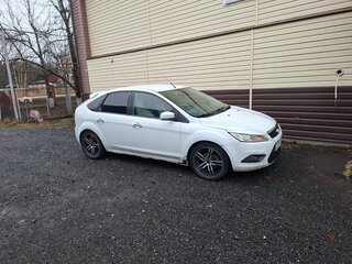 2008 Ford Focus II Рестайлинг, белый, 450000 рублей, вид 2