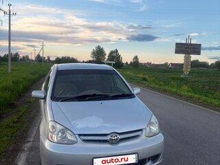 2003 Toyota Platz, серебристый, 465000 рублей, вид 3