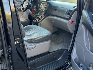 2012 Hyundai H-1 II, чёрный, 1450000 рублей, вид 4