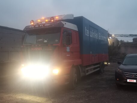 1996 Scania 3-Series, красный, 950000 рублей, вид 1