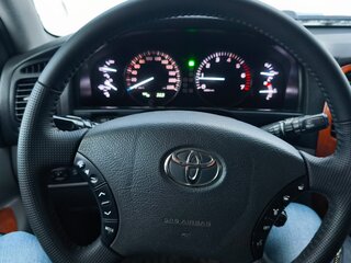 2004 Toyota Land Cruiser 100 Series Рестайлинг 1, серебристый, 2350000 рублей, вид 4
