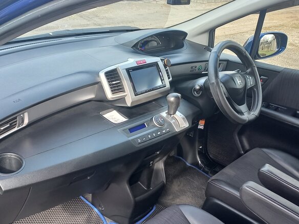 2016 Honda Freed I Рестайлинг 2, синий, 1360000 рублей - вид 9