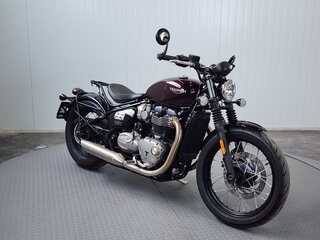 2018 Triumph Bonneville Bobber, коричневый, 1079000 рублей, вид 2