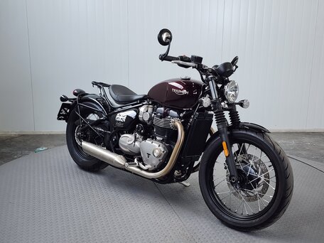 2018 Triumph Bonneville Bobber, коричневый, 1079000 рублей, вид 2