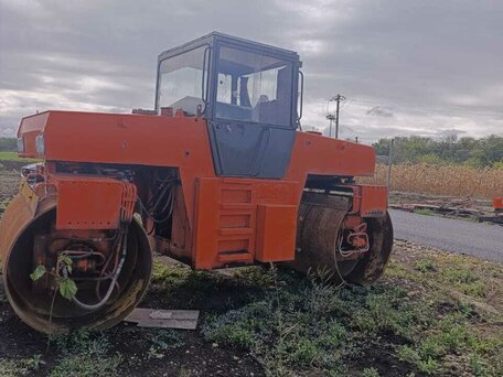 2001 Ammann ARS 122, красный, 1000000 рублей, вид 1
