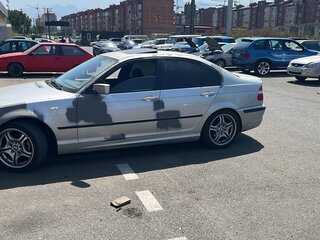 2001 BMW 3 серии 320i IV (E46) Рестайлинг, серый, 700000 рублей, вид 4