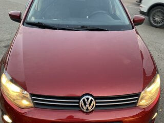 2012 Volkswagen Polo V, красный, 810000 рублей, вид 1