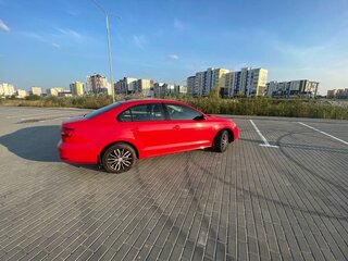 2015 Volkswagen Jetta VI Рестайлинг, красный, 1095340 рублей, вид 4