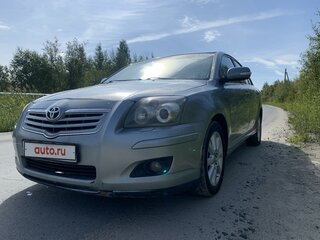 2007 Toyota Avensis II Рестайлинг, серебристый, 970000 рублей, вид 5