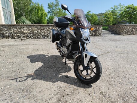 2012 Honda NC 700X, серебристый, 490000 рублей, вид 3
