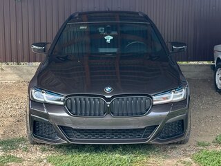2020 BMW 5 серии 520d xDrive VII (G30/G31/G38) Рестайлинг, серый, 5000000 рублей, вид 2