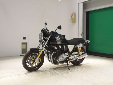 2017 Honda CB 1100, чёрный, 900000 рублей, вид 2