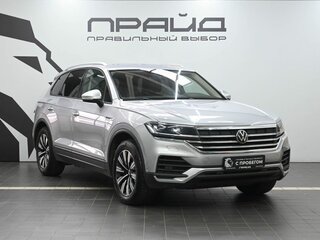 2021 Volkswagen Touareg III, серый, 4999900 рублей, вид 5