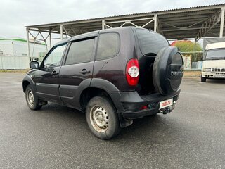 2013 Chevrolet Niva I Рестайлинг, коричневый, 620000 рублей, вид 4