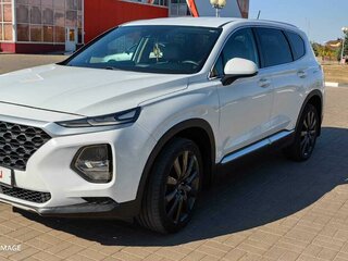 2019 Hyundai Santa Fe IV, белый, 2840000 рублей, вид 2