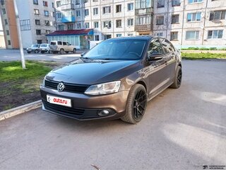 2012 Volkswagen Jetta VI, коричневый, 1000000 рублей, вид 2