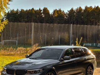 2018 BMW 5 серии 520d VII (G30/G31/G38), серебристый, 2200000 рублей, вид 2