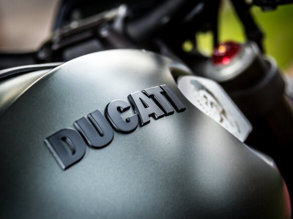2013 Ducati Monster 1100, зелёный - вид 15