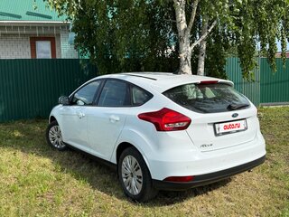 2018 Ford Focus III Рестайлинг, белый, 1150000 рублей, вид 3