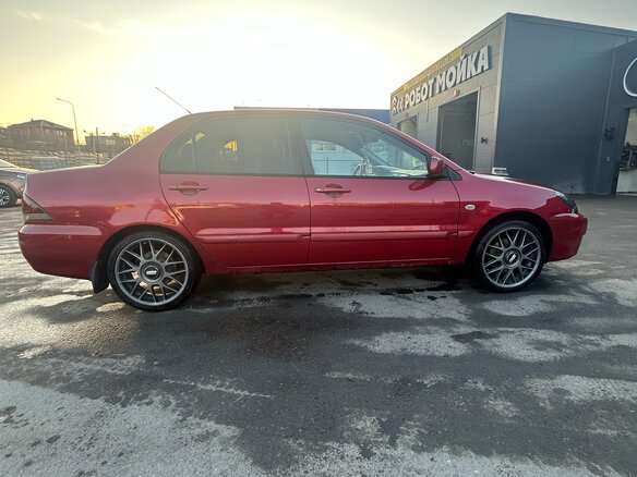 2005 Mitsubishi Lancer IX Рестайлинг, красный, 450000 рублей - вид 2