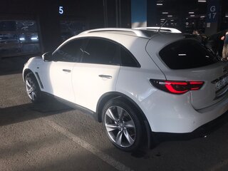 2012 Infiniti FX37 II (S51) Рестайлинг, белый, 2650000 рублей, вид 3