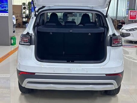 2026 Volkswagen Tharu XR, белый, 1860000 рублей, вид 5