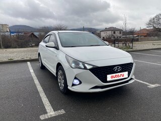 2021 Hyundai Solaris II Рестайлинг, белый, 1550000 рублей, вид 2