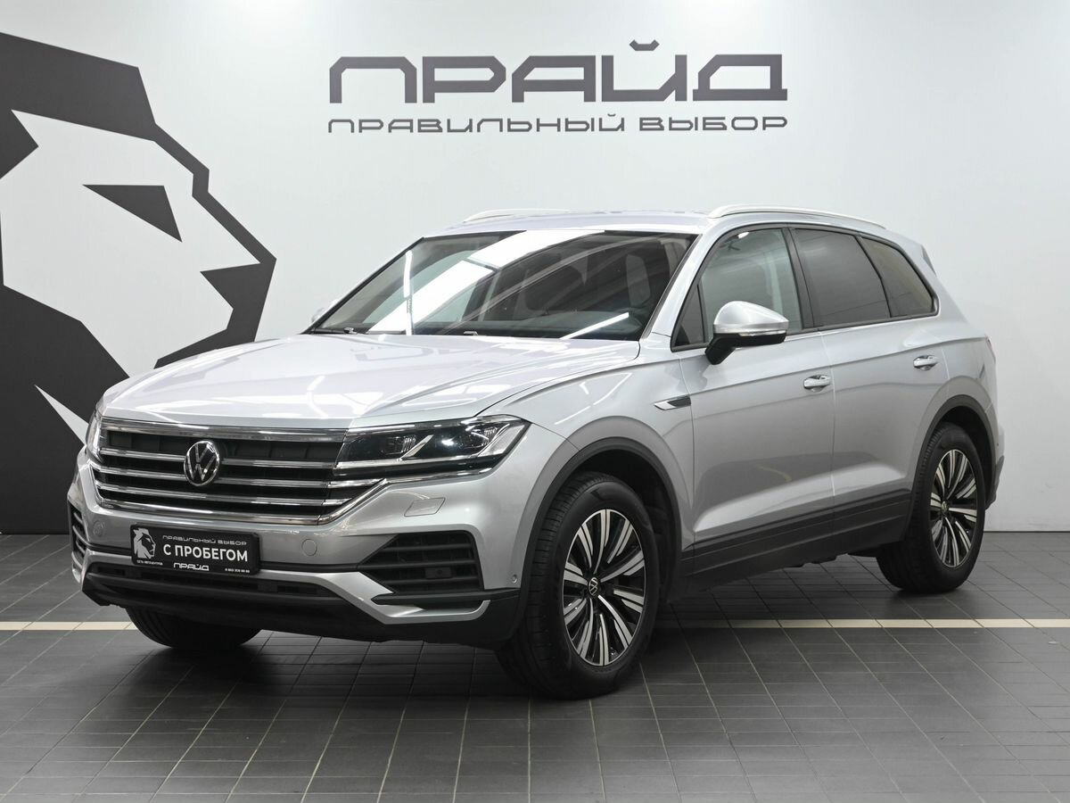 Открыть фотографии: Volkswagen Touareg III