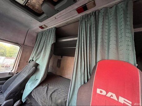 1999 DAF XF 95, синий, 800000 рублей, вид 4
